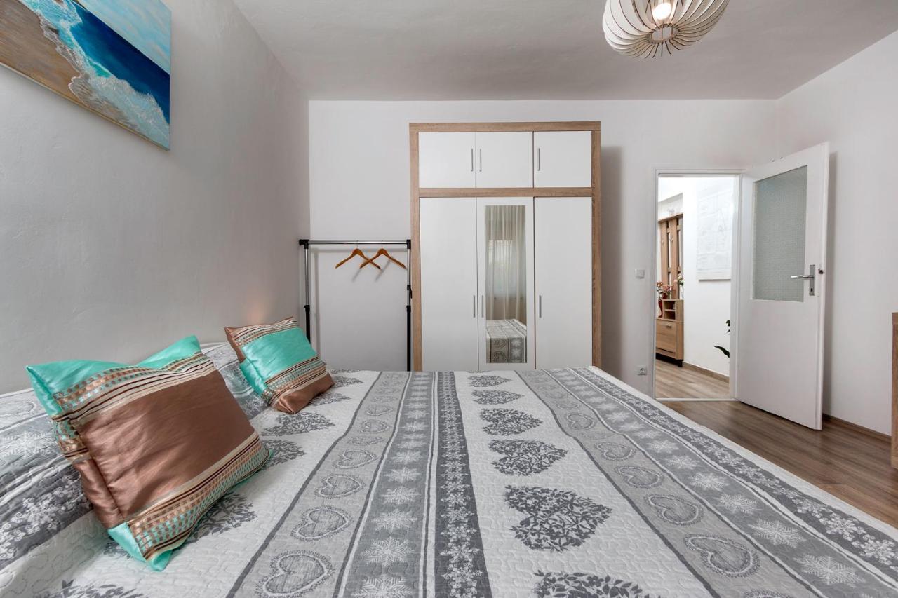 Apartman Bukarica Pula Buitenkant foto